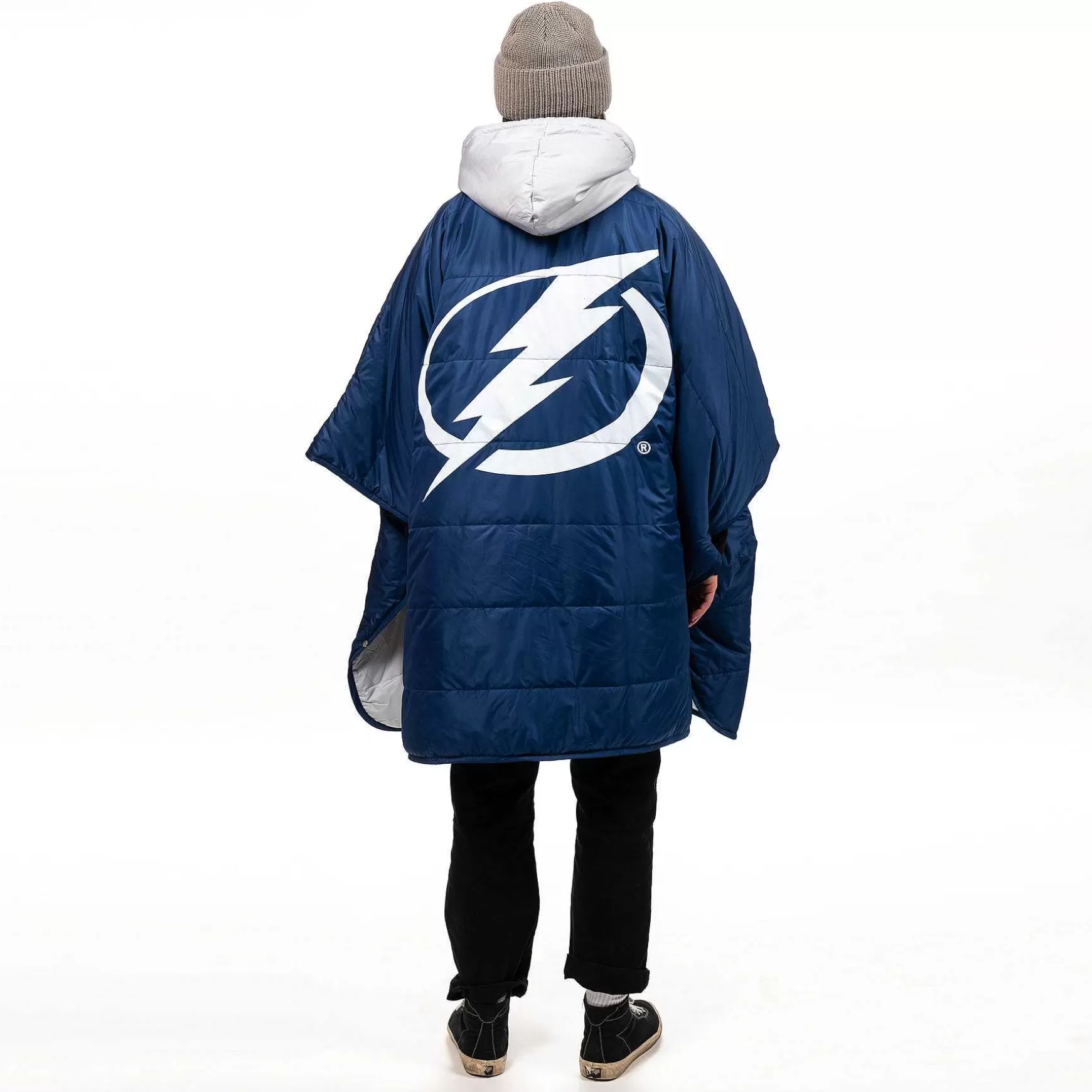 Best Sale Poncho Relampago De La Bahia De Tampa Poncho